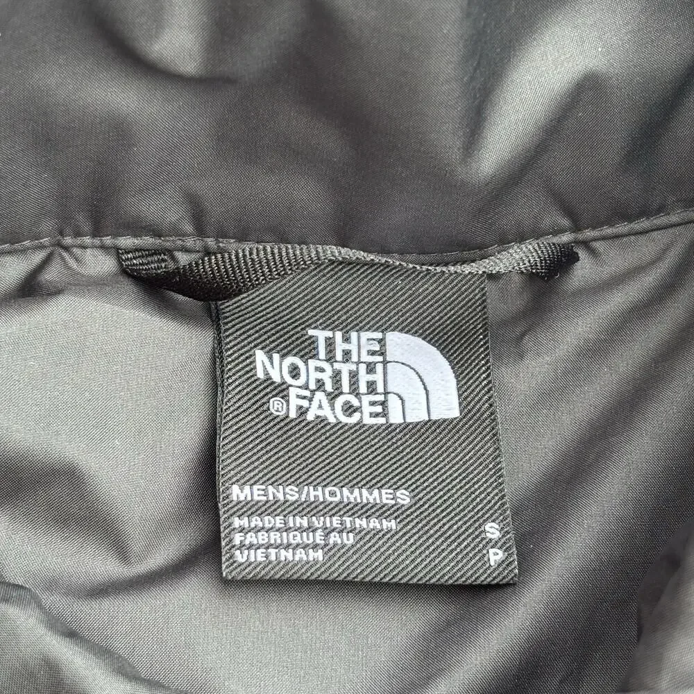 The North Face Everyday Insulated Jacket Mens Small Black Puffer Embroidery Logo